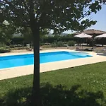 Domaine D'elusa فيك-فيزينساك
